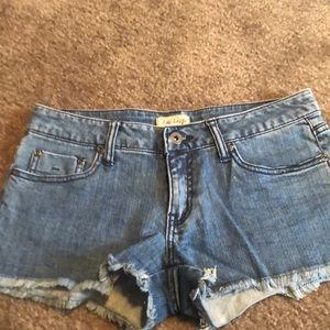 BeBop Dark blue jean booty shorts